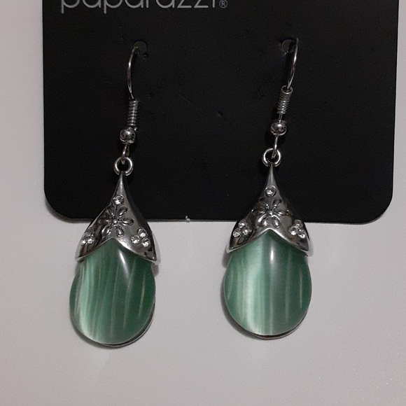 Spring Dew Green Moonstone earrings - Picture 1 of 1